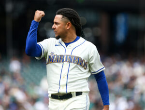 Mariners Sign Luis Castillo To Extension - MLB Trade Rumors