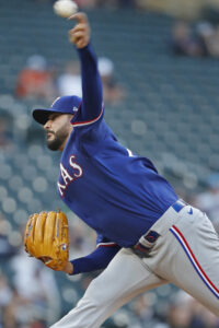 Rangers' ace Martin Perez sings Venezuela anthem at exhibition - ESPN