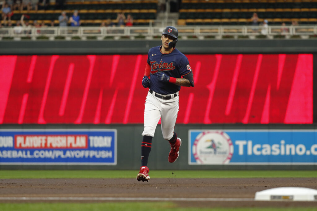 Could Carlos Correa's Physical Scuttle Mets Deal?