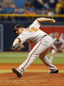 New York Yankees sign Darren O'Day