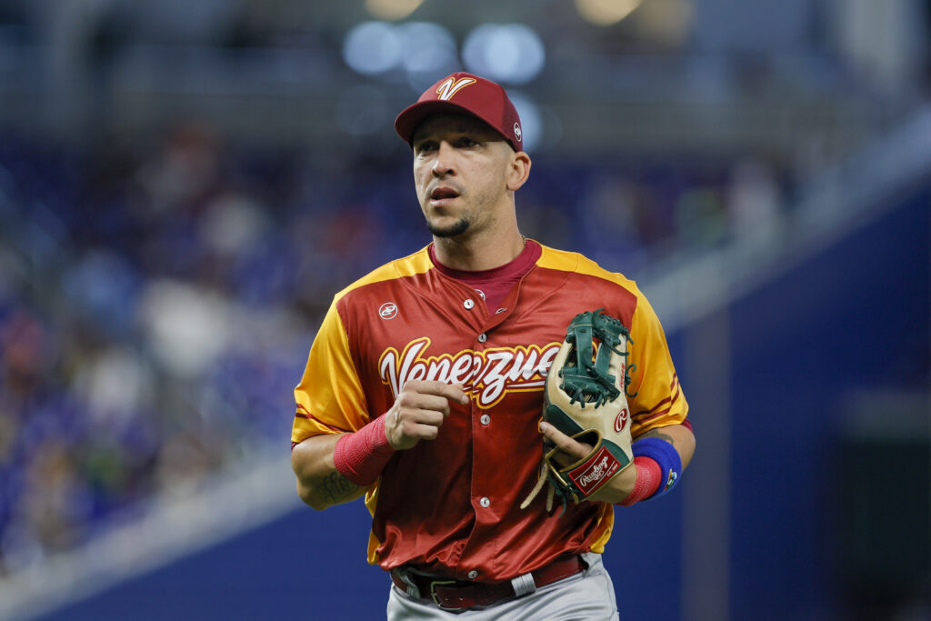 Reds, Hernan Perez Agree To Minor League Contract