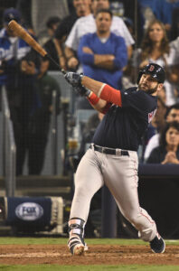 Red Sox trade 1B Mitch Moreland to Padres