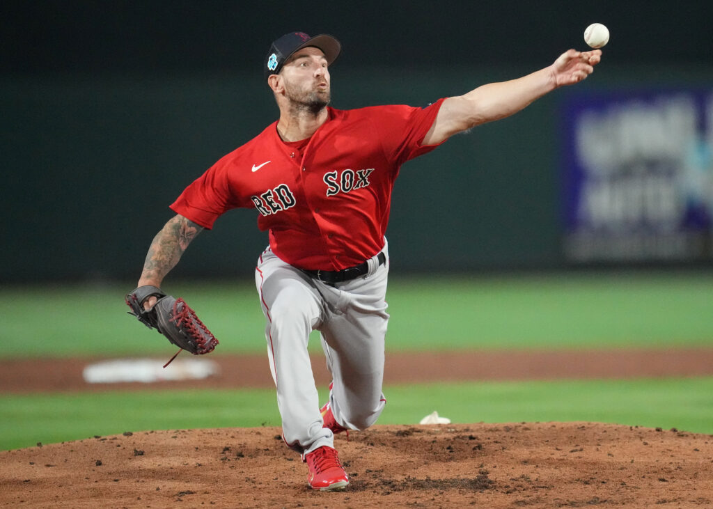 Sox pitcher Hamilton healthy, happy after frightening 2019 season