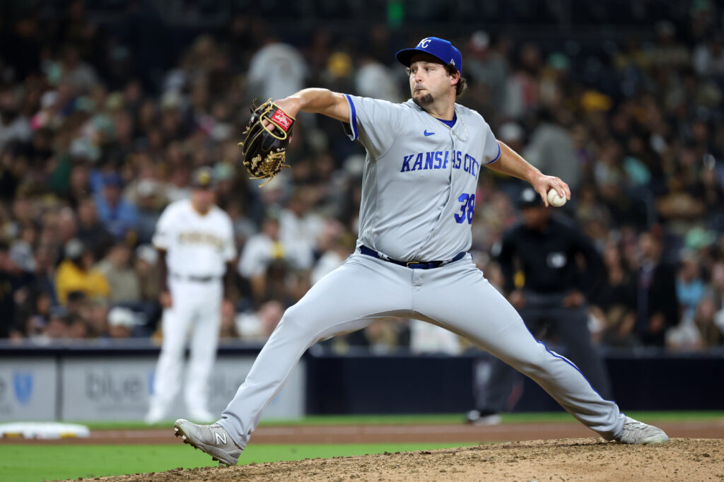 Josh Taylor becomes seventh Boston Red Sox pitcher to land on IL with  in-season injury; Colten Brewer to 45-day IL 