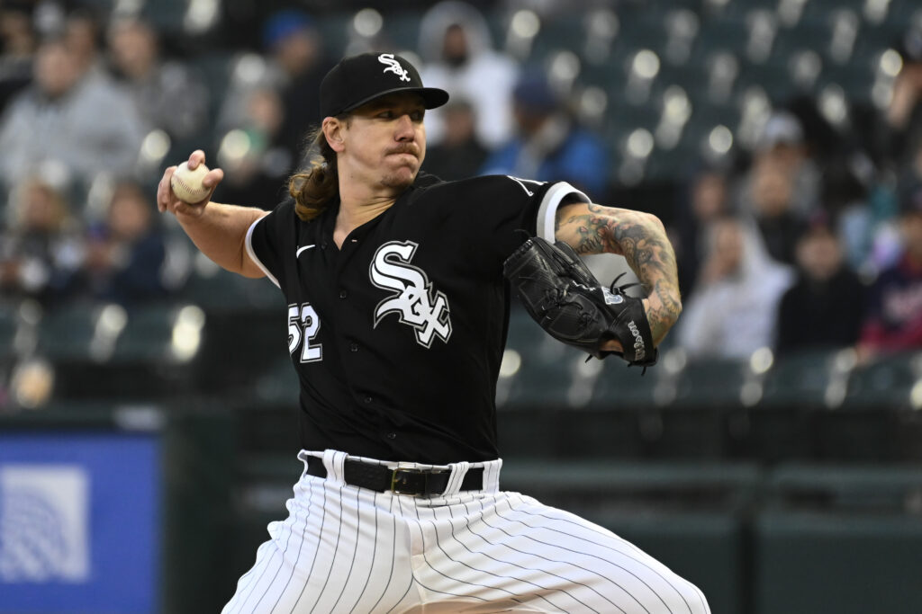 White Sox signing Mike Clevinger, making quick work of rumored interest