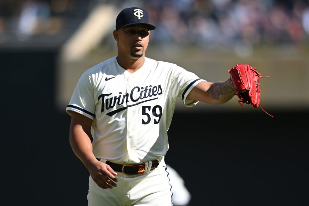 Twins' Jhoan Duran is the hardest-throwing pitcher in club history