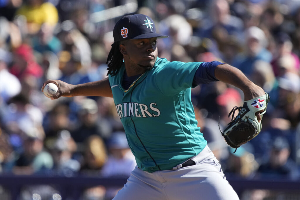 Mariners Promote Prelander Berroa, Devin Sweet - MLB Trade Rumors