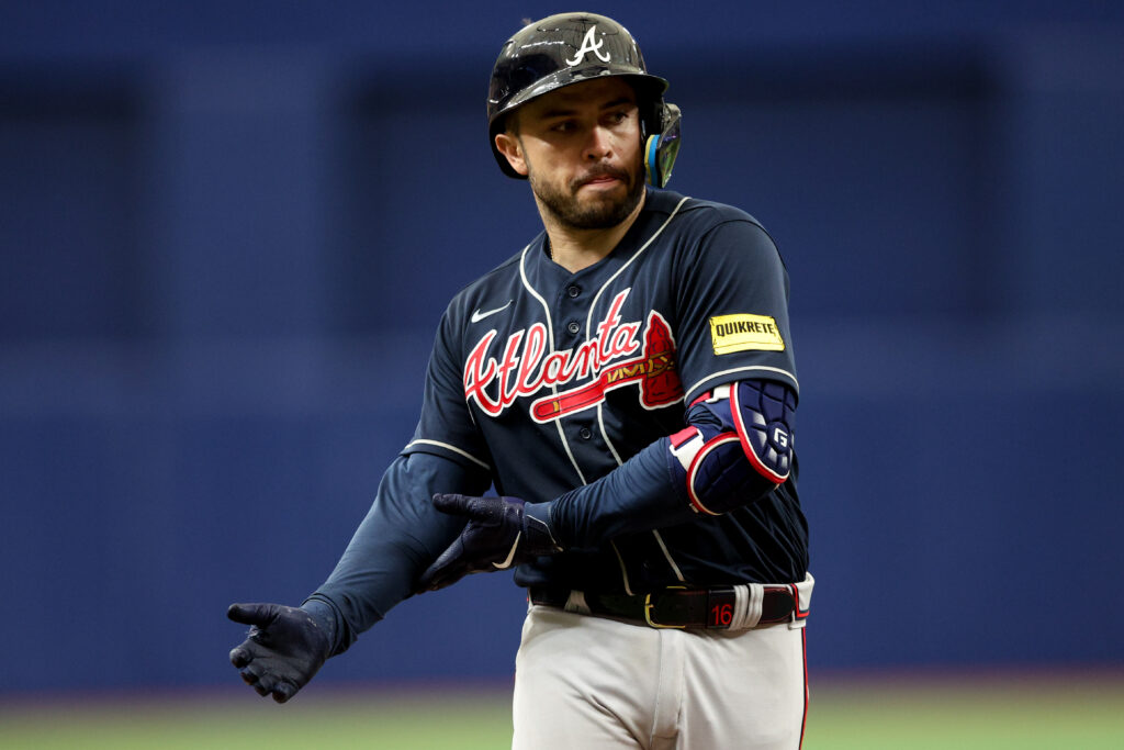 MLB Trade Rumors and News: d'Arnaud lands on 60-day IL, Blue Jays