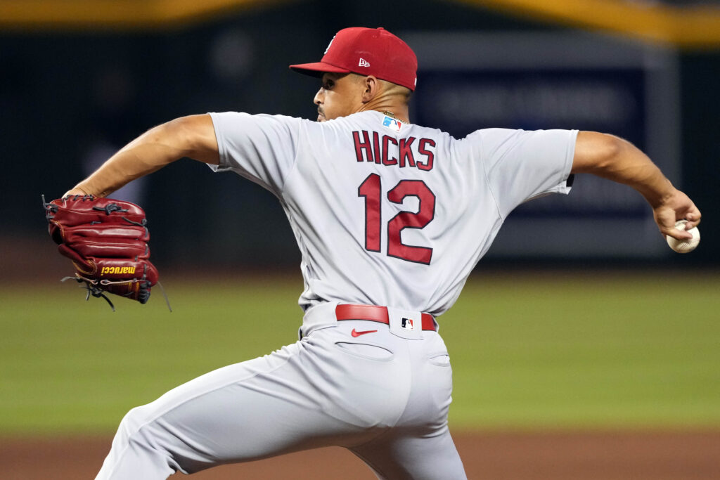 Cardinals' Jordan Hicks makes historic, hard-throwing debut vs. Mets