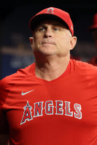 Mike Scioscia bids farewell as Angels manager after 19 years