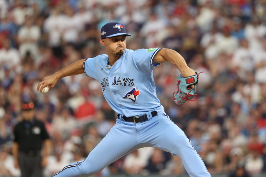 Astros, Rangers Among Teams Interested In Jordan Hicks