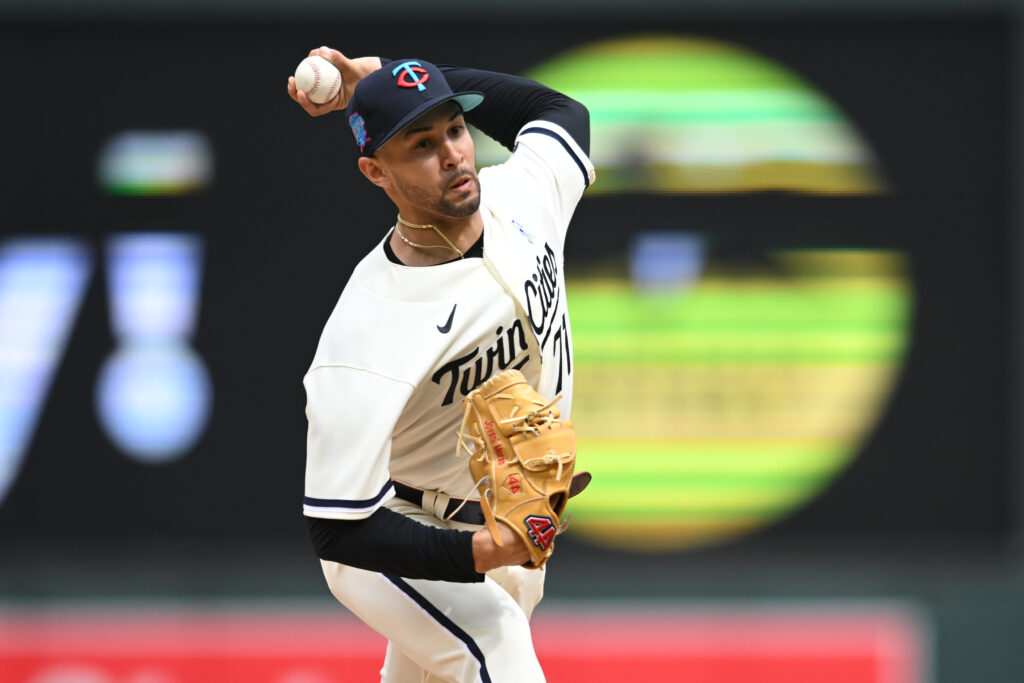 Twins Re-Sign Jovani Moran, Ronny Henriquez To Minor League Deals - MLB ...