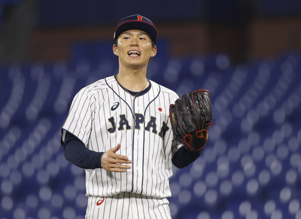 Os Phillies estenderam uma oferta a Yoshinobu Yamamoto