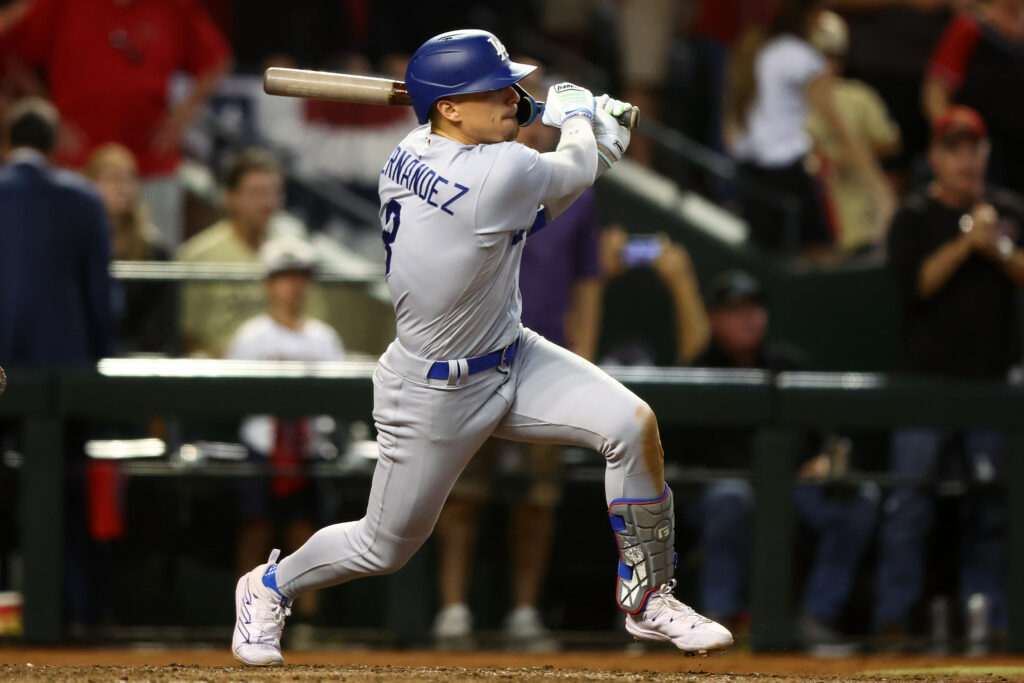 Dodgers GM: “Door Remains Open” For Reunion With Enrique Hernandez