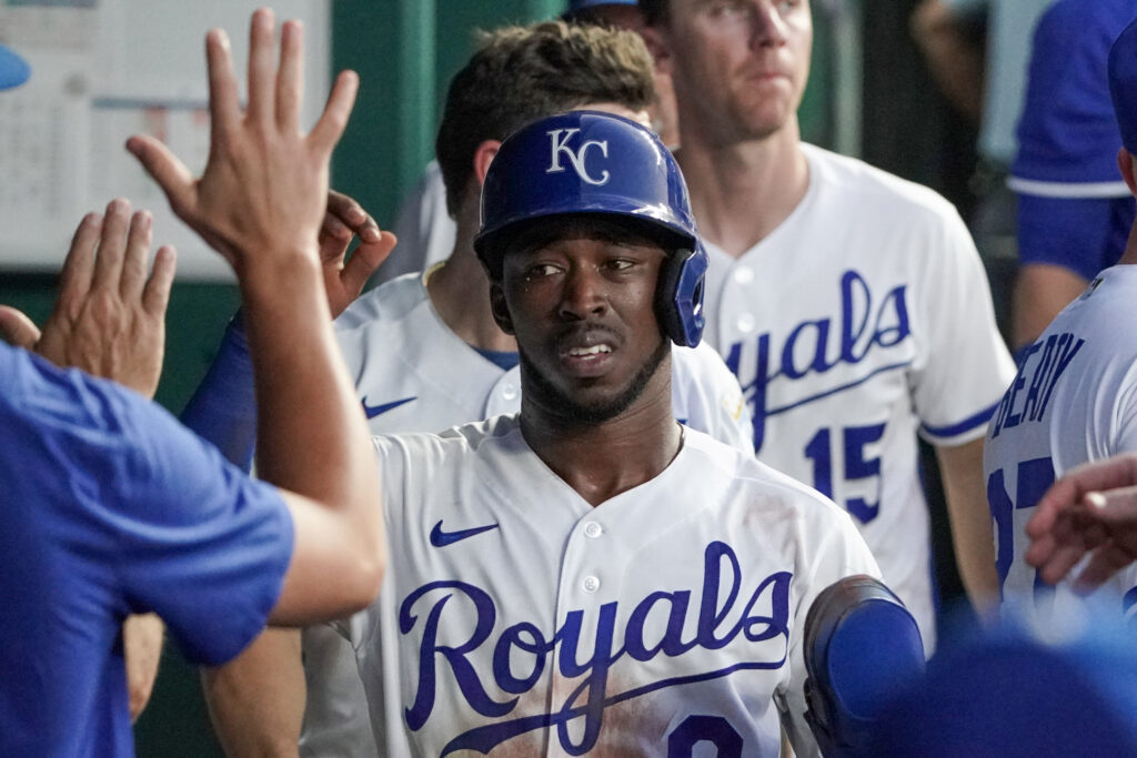 Mariners Acquire Samad Taylor From Royals