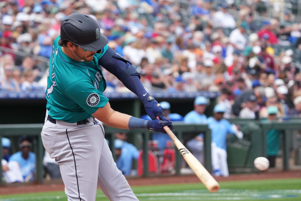 Mariners Re-Sign Brian Anderson