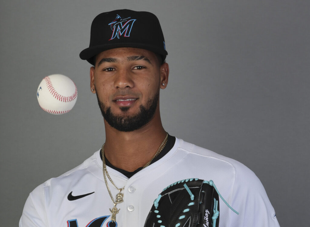 Marlins To Call Up Roddery Muñoz For MLB Debut