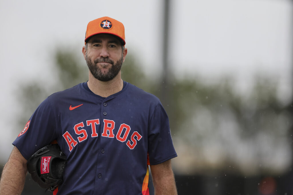 Astros Notes: Verlander, Rotation, Tucker