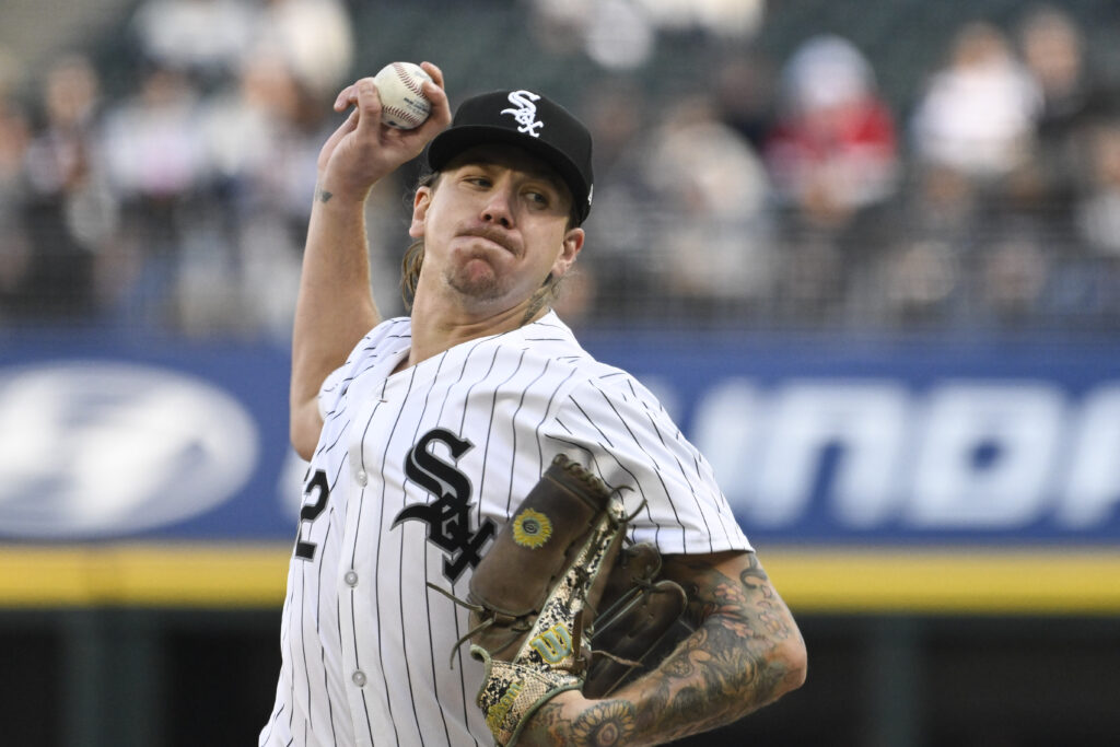White Sox Place Mike Clevinger On IL Due To Elbow Inflammation