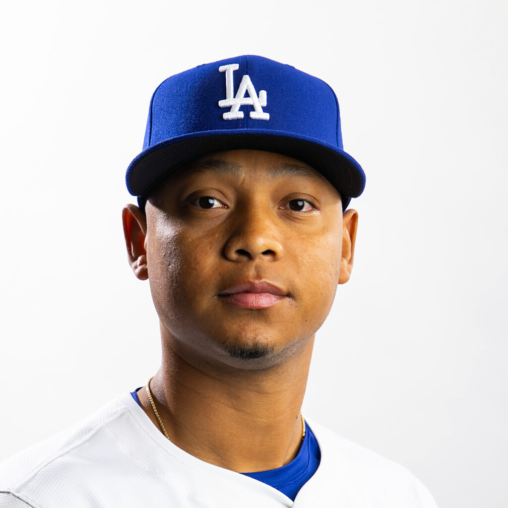 Dodgers Select Elieser Hernandez