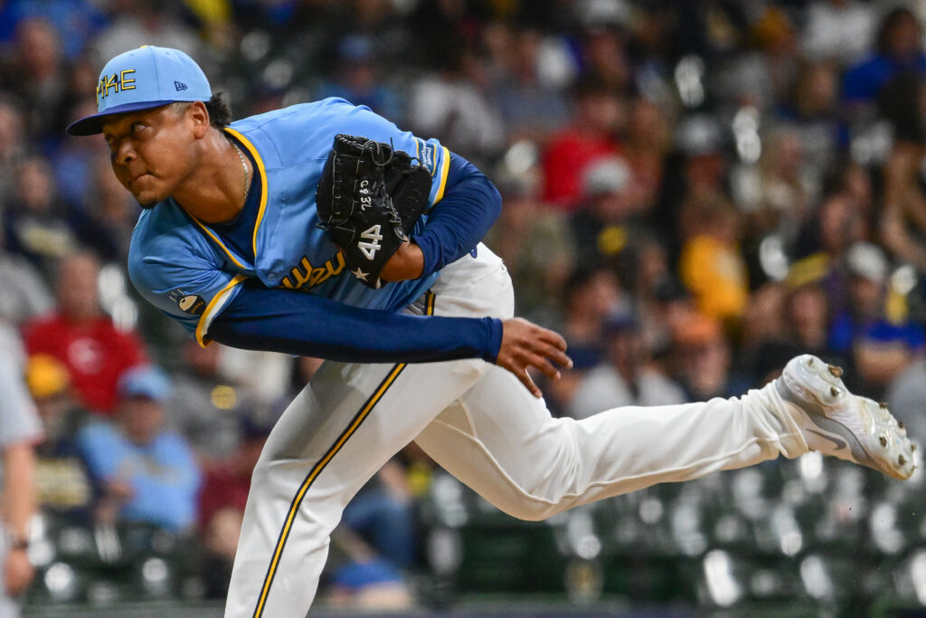 Brewers Designate Elieser Hern&aacute;ndez For Assignment