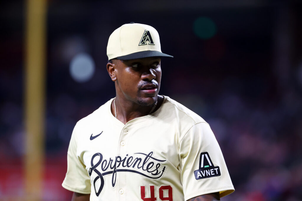 Diamondbacks Designate Thyago Vieira For Assignment - MLB Trade Rumors