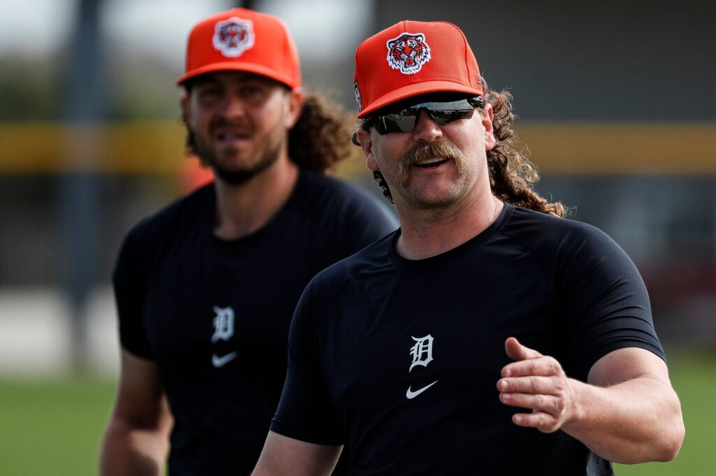 Rangers To Acquire Andrew Chafin