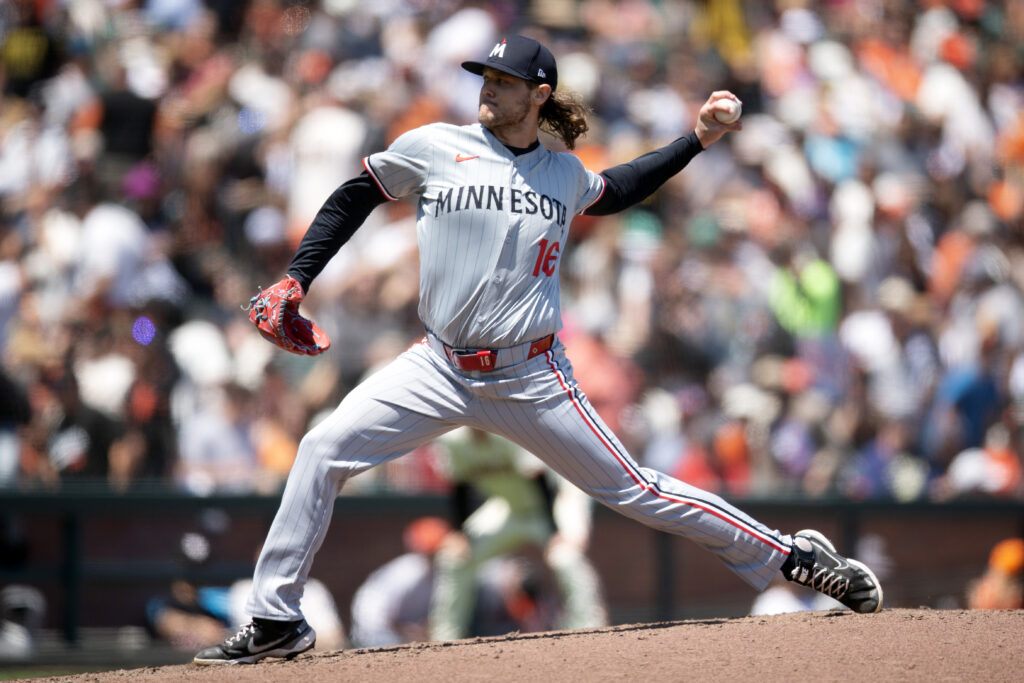 Twins Designate Steven Okert, Select Scott Blewett