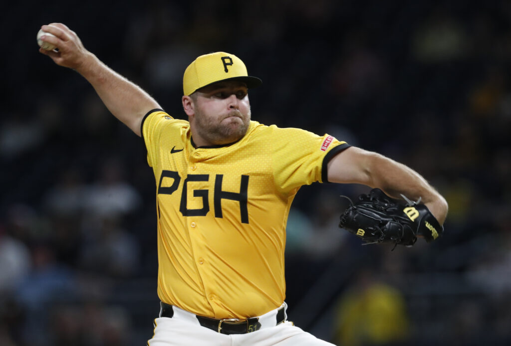 Pirates Remove David Bednar From Closer Role