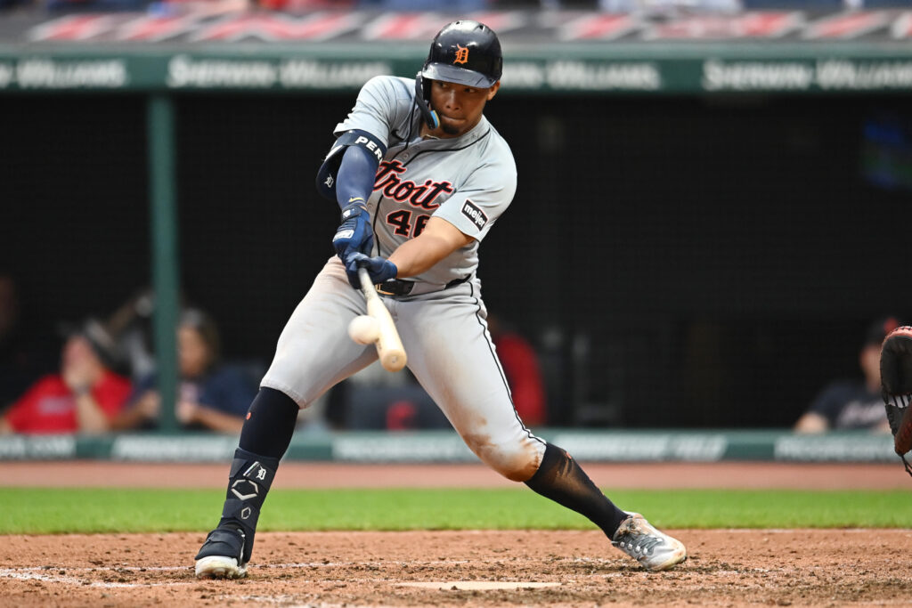 Tigers place Wenceel Perez on the 10-day injured list