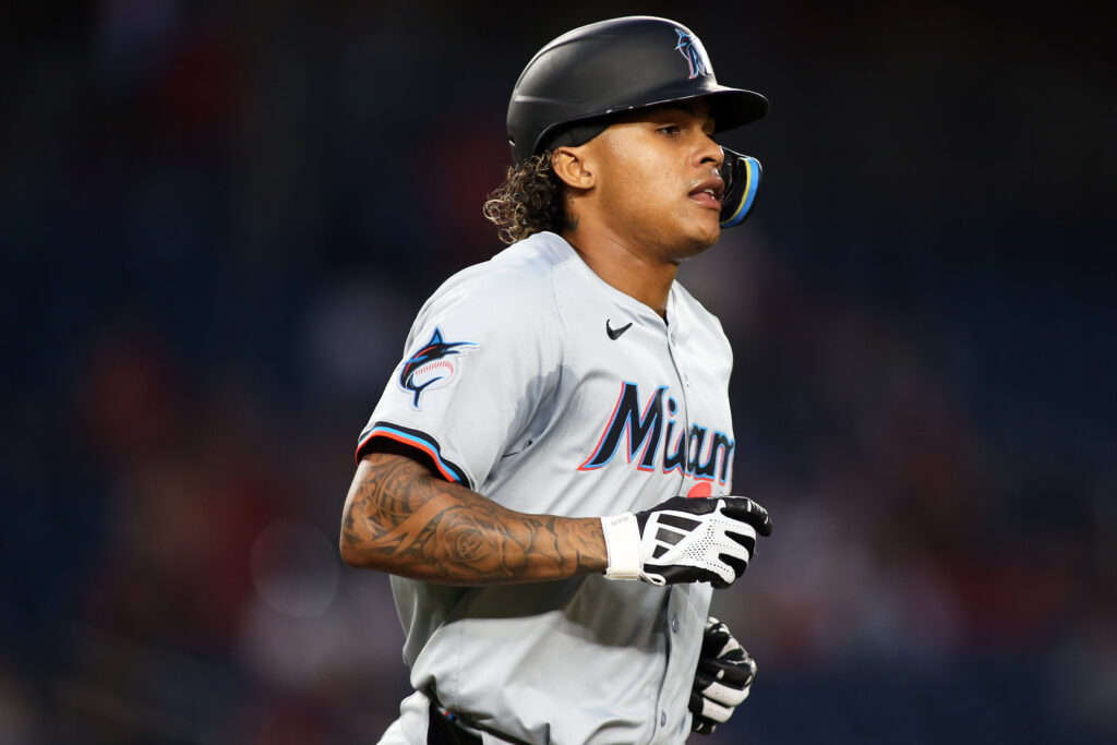 Mets Sign Cristian Pache To Minor League Contract