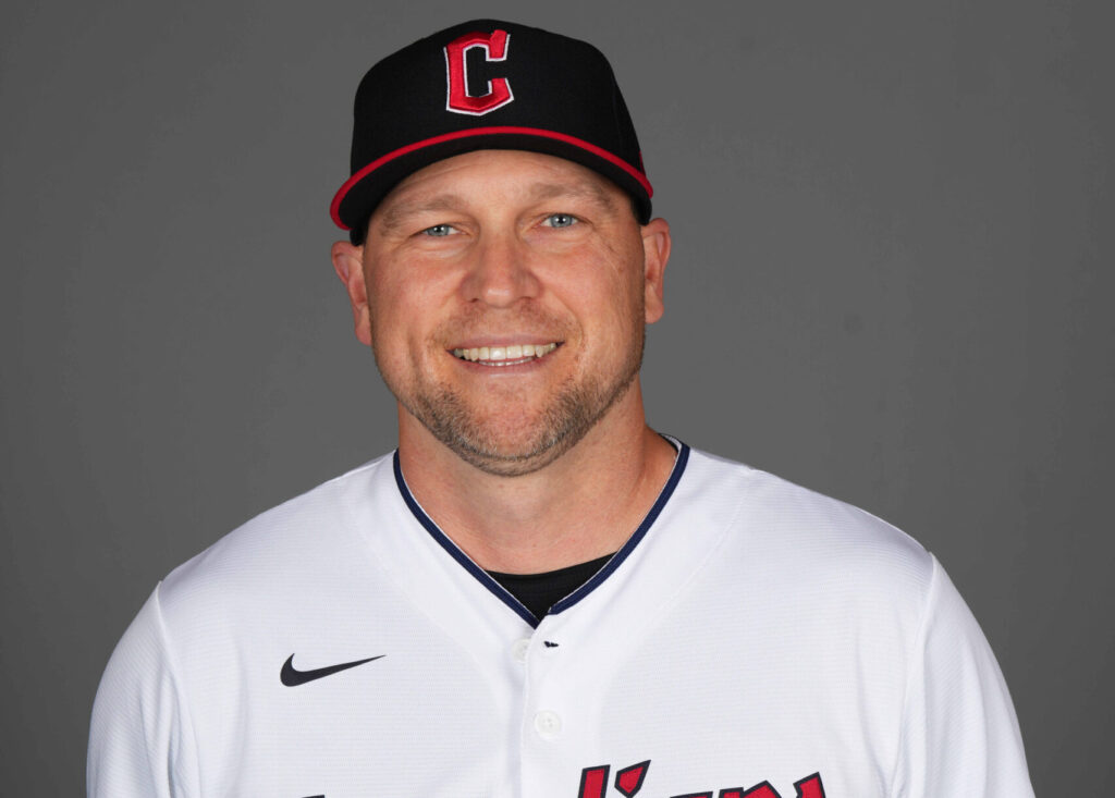 Reds Hire Chris Valaika As Hitting Coach