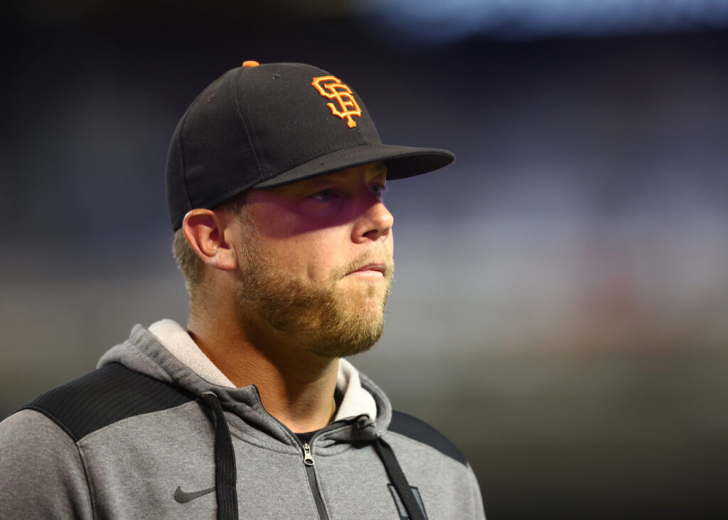 Giants To Promote J.P. Martinez To Pitching Coach