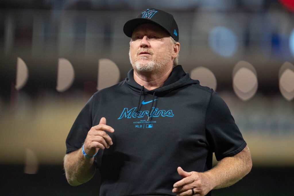 Marlins Will Not Retain Any Of 2024 Coaching Staff