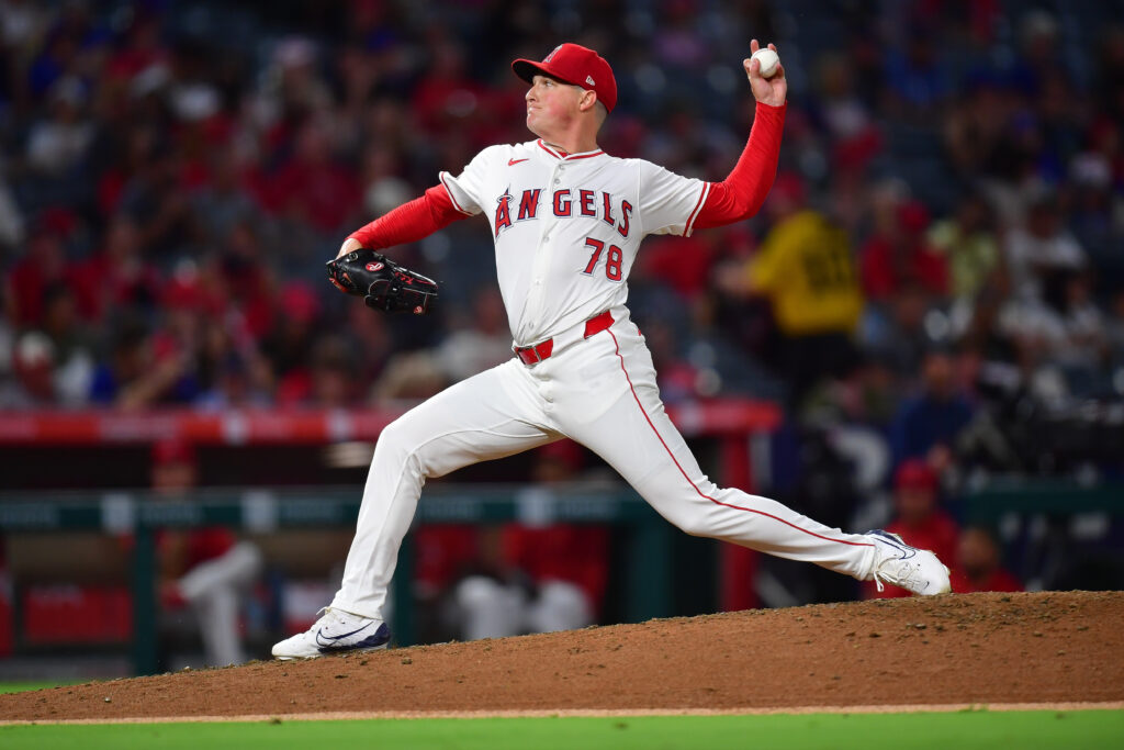 KBO’s Kiwoom Heroes Sign Kenny Rosenberg