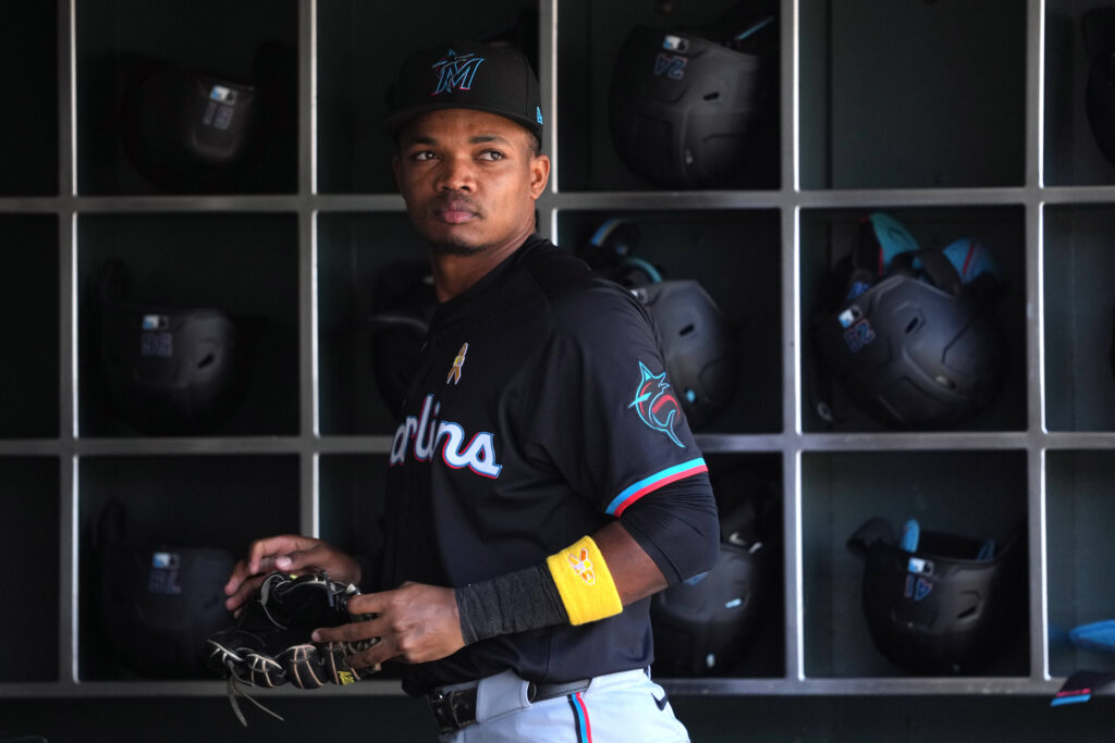 Braves, José Devers Agree To Minor League Deal