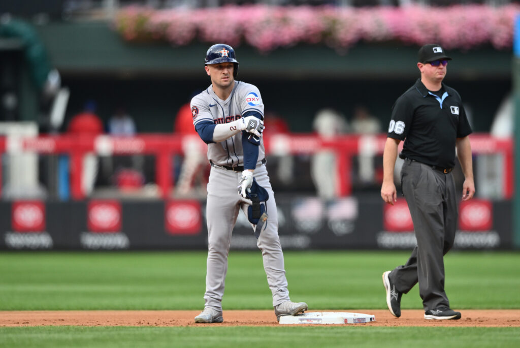 Alex Bregman Not Considering Short-Term Deals