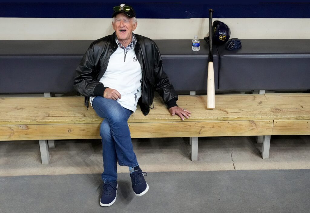 Bob Uecker Passes Away