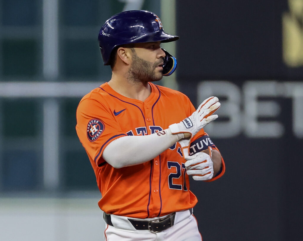 Astros Notes: Altuve, Framber, Roster Moves