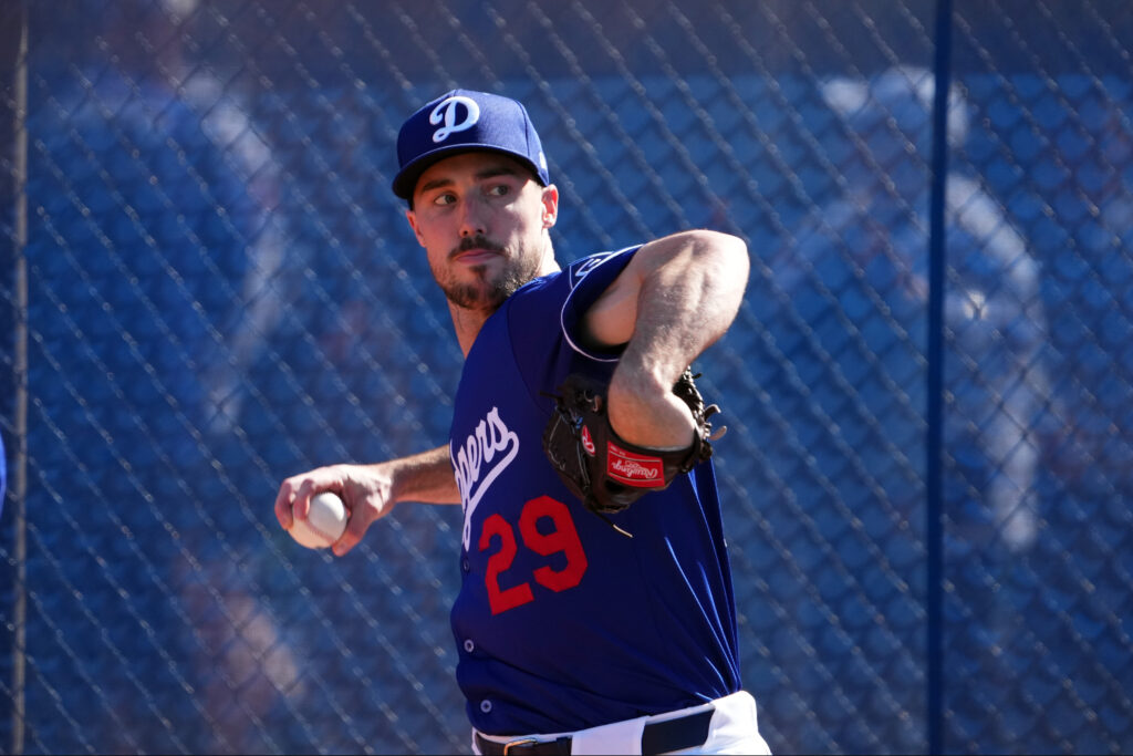 Dodgers' Michael Grove Undergoes Season-Ending Shoulder Surgery