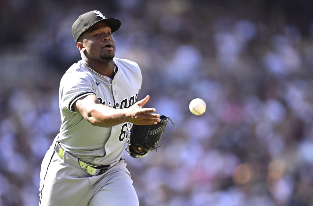 Prelander Berroa, Juan Carela To Undergo Tommy John Surgery