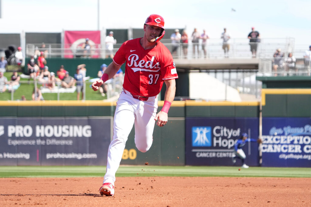 Tyler Stephenson To Get MRI On Back
