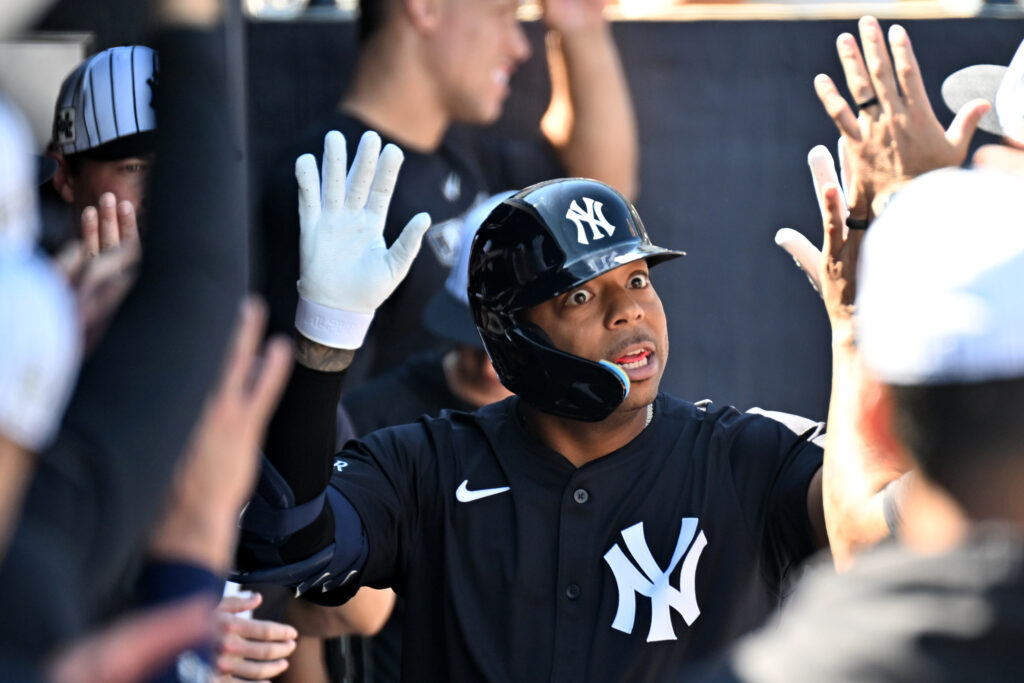 Dominic Smith Has Opt-Out Opportunity In Yankees Deal