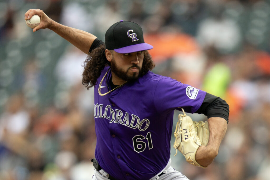 Pirates Claim Justin Lawrence