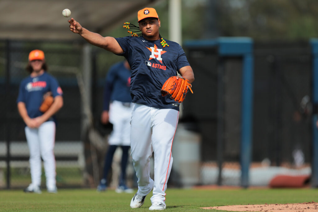 Astros’ Luis Garcia Shut Down Following Renewed Elbow Discomfort