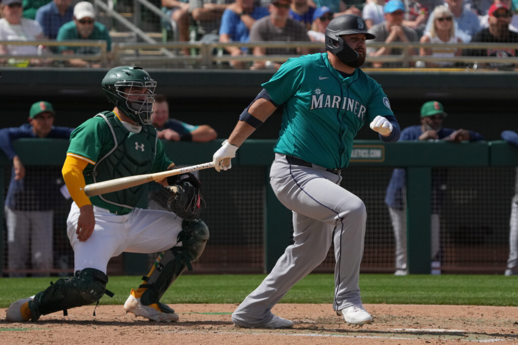 Rowdy Tellez Has Opt-Out In Mariners Deal This Weekend