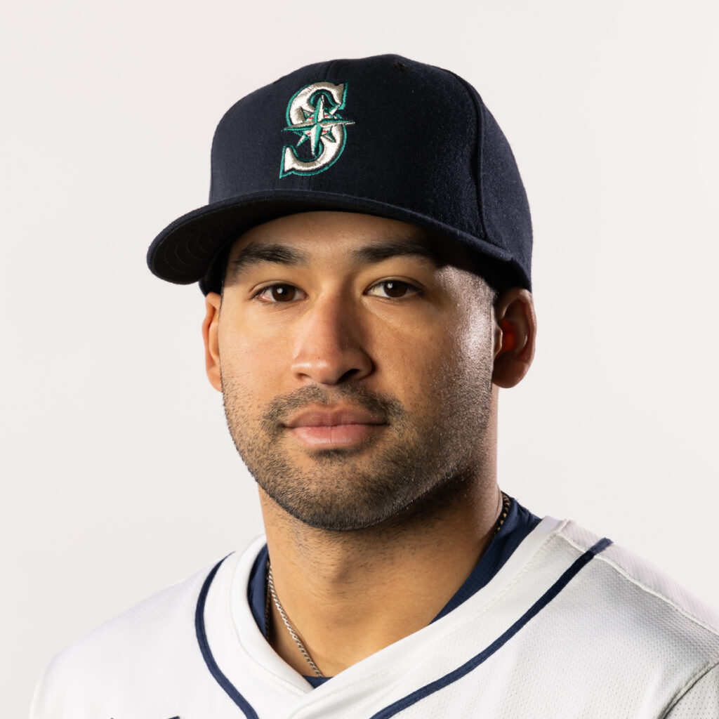 Mariners Select Rhylan Thomas, Designate Sauryn Lao