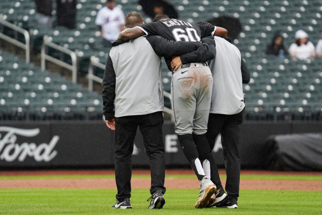 Miguel Castro Suffers Season-Ending Knee Injury
