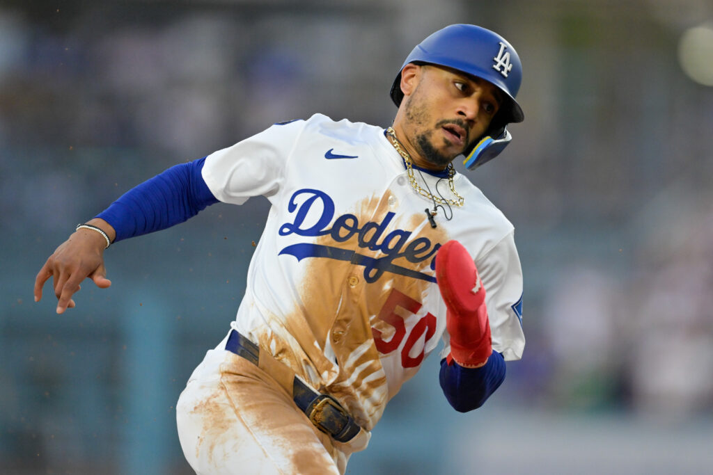 Mookie Betts Sustains Fractured Toe, Hoping To Avoid IL