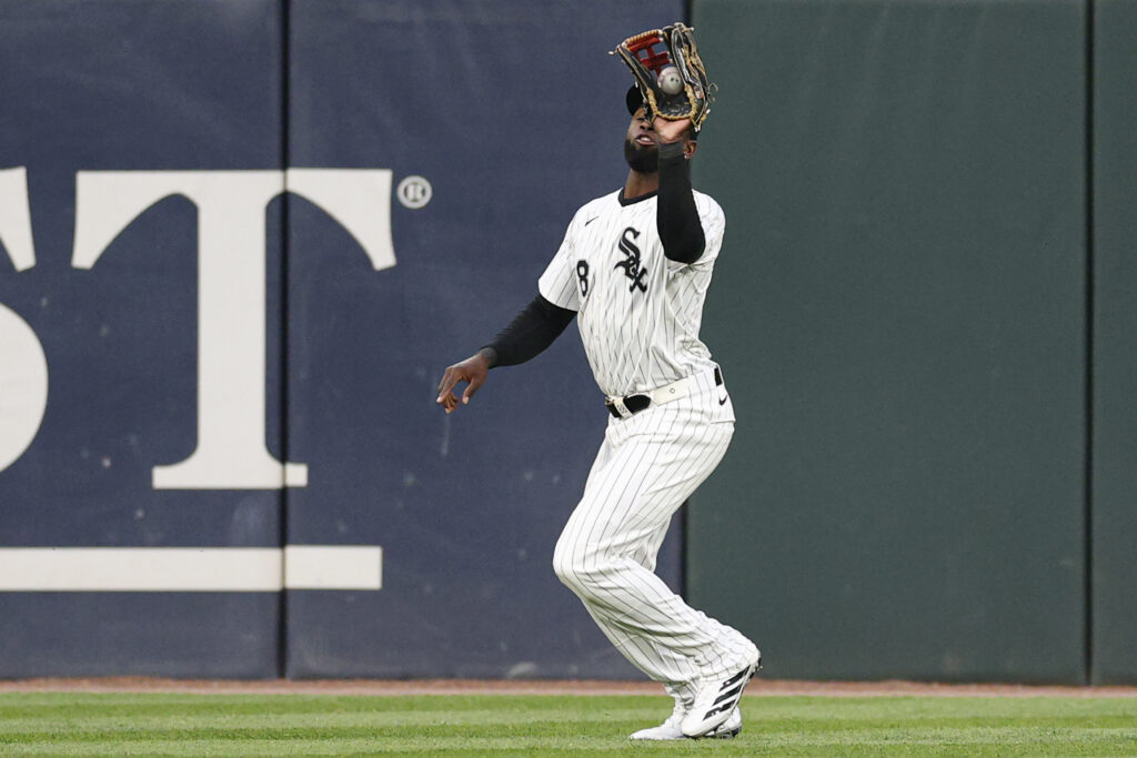 White Sox Notes: Robert, Wilson, Benintendi